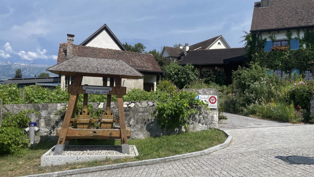 Vaduz, eine Brunnenatrappe