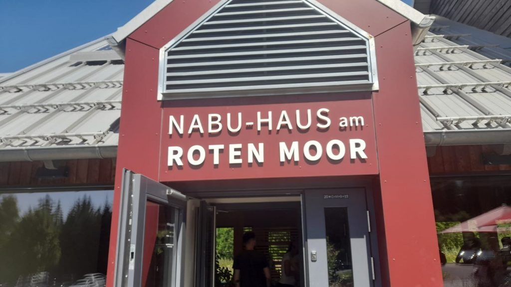 Reklameschild am NABU-Haus