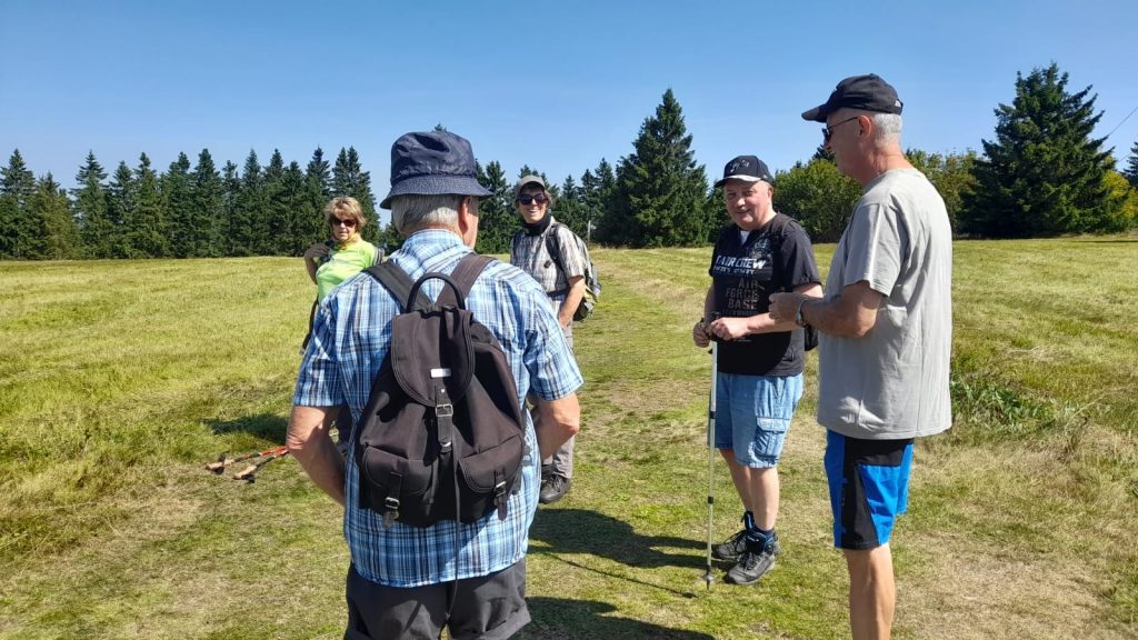 Gruppe von 5 Wanderfreunden